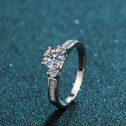 S925 Sterling Silver Four-Prong 0.80ct Moissanite Crown Engagement Ring with Floral Motifs