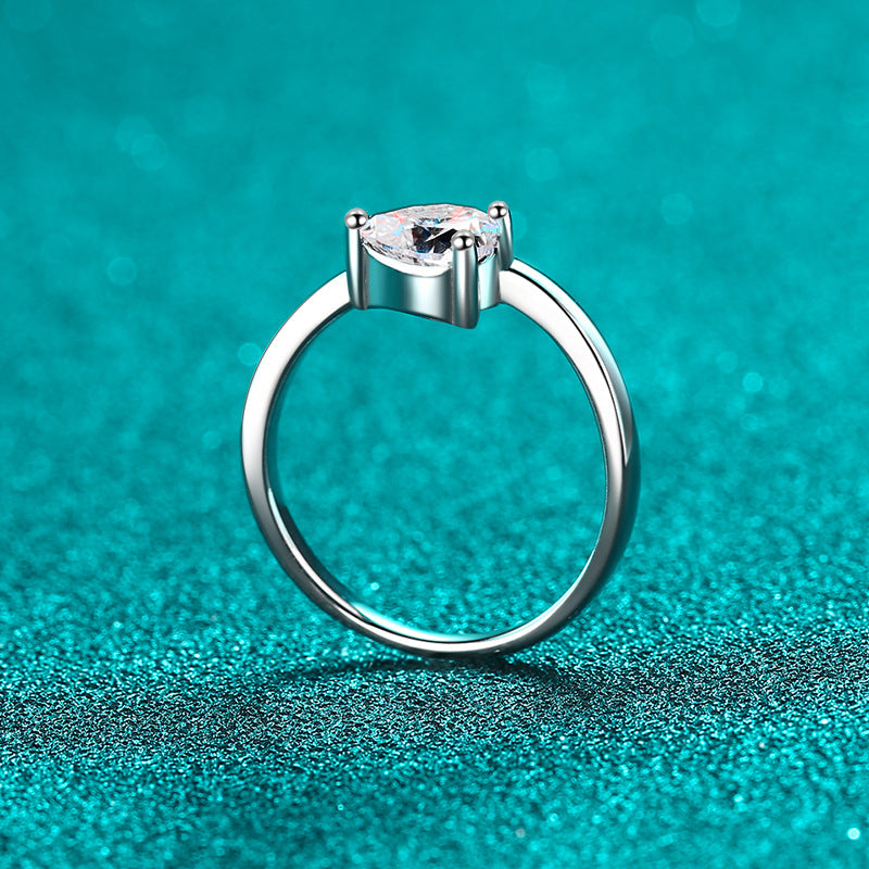 S925 Sterling Silver Heart Moissanite Ring - Minimalist Halo Solitaire Ring for Women