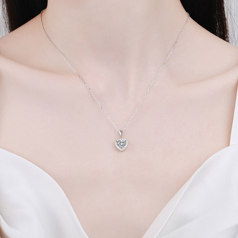 S925 Sterling Silver Heart Pendant Necklace - 1CT Moissanite PT950-Plated Cluster Collarbone Chain