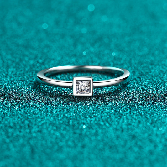 S925 Sterling Silver "Ice Cube" Moissanite Ring | 0.3ct Minimalist Botanical Design
