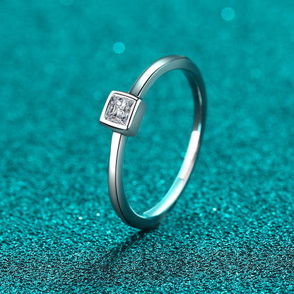 S925 Sterling Silver "Ice Cube" Moissanite Ring | 0.3ct Minimalist Botanical Design