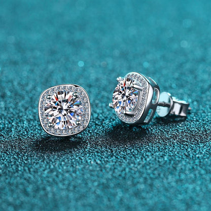 S925 Sterling Silver Leaf Moissanite Stud Earrings Plated with Pt950 Gold - Exotic Floral Inspired Jewelry