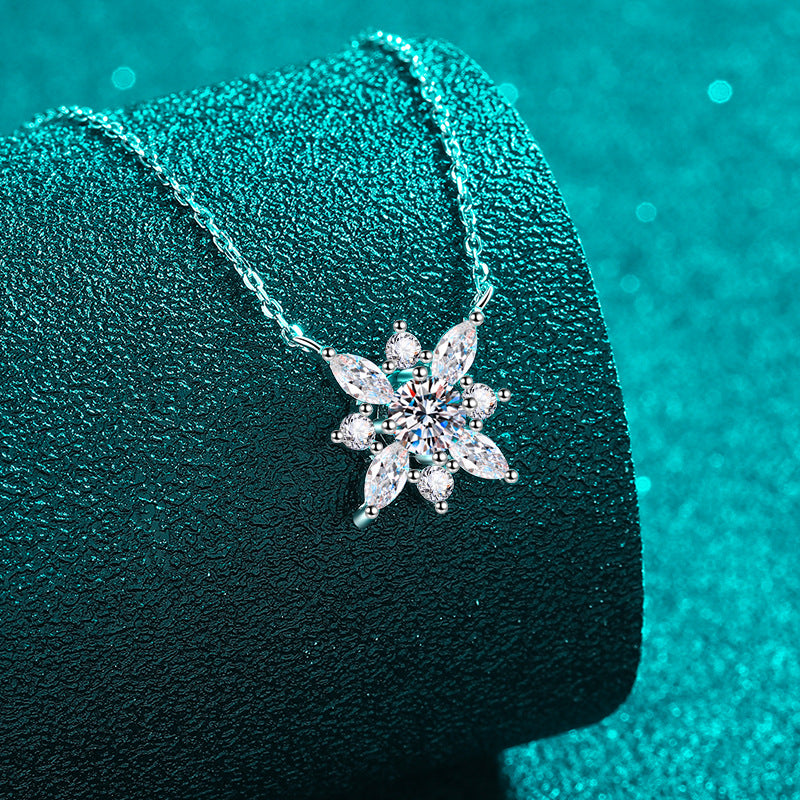 S925 Sterling Silver Marquise Snowflake Pendant Necklace - 0.5CT Moissanite Office-to-Evening Chain