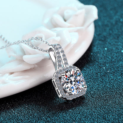 S925 Sterling Silver PT950-Plated Four-Prong Pendant Necklace - 0.5CT-2CT Moissanite Sachet Charm Collarbone Chain
