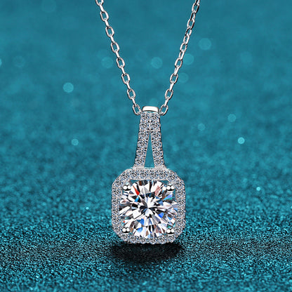 S925 Sterling Silver PT950-Plated Four-Prong Pendant Necklace - 0.5CT-2CT Moissanite Sachet Charm Collarbone Chain