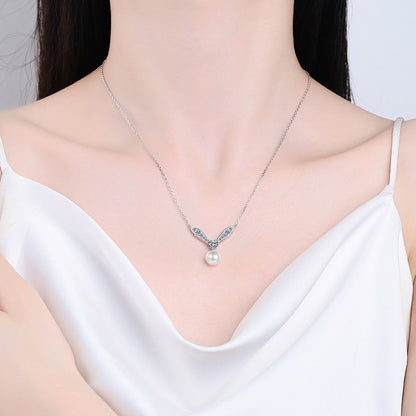 925 Sterling Silver PT950-Plated Phoenix Necklace - 77-Point Moissanite & 8mm Pearl Elegant Statement Choker