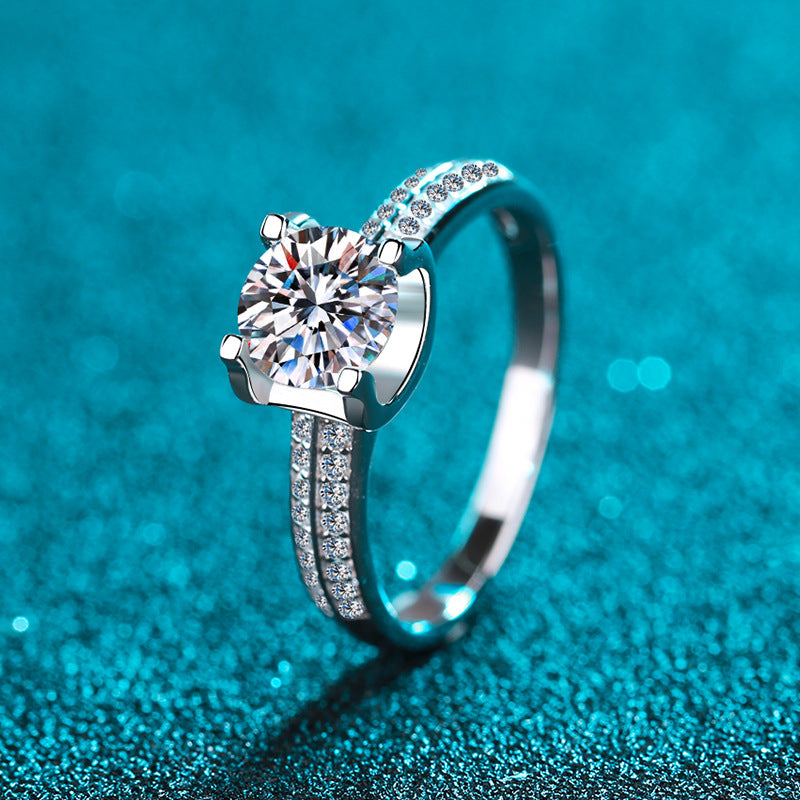 S925 Sterling Silver Plated PT950 Gold Bull Head Design Ring with Moissanite and Zircon Accents for Women