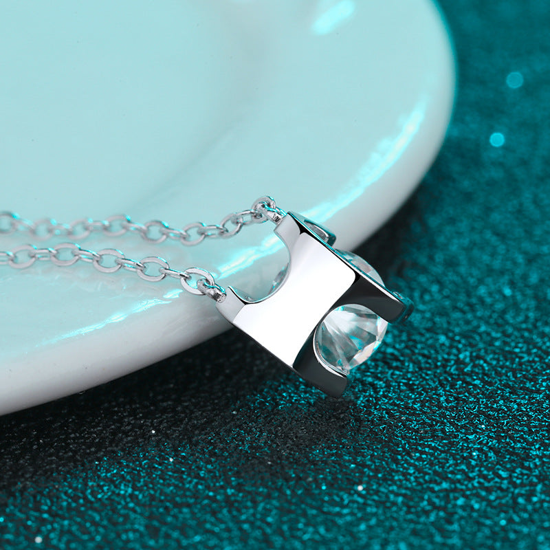 S925 Sterling Silver Plated with PT950 – 2CT Moissanite Bullhead Pendant Necklace in Rose Gold
