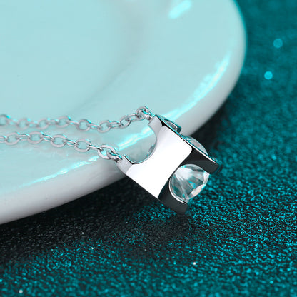 S925 Sterling Silver Plated with PT950 – 2CT Moissanite Bullhead Pendant Necklace in Rose Gold