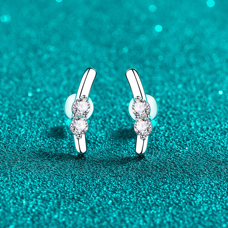 S925 Sterling Silver Rabbit Ear Moissanite Stud Earrings - 0.4CT Sweet & Playful