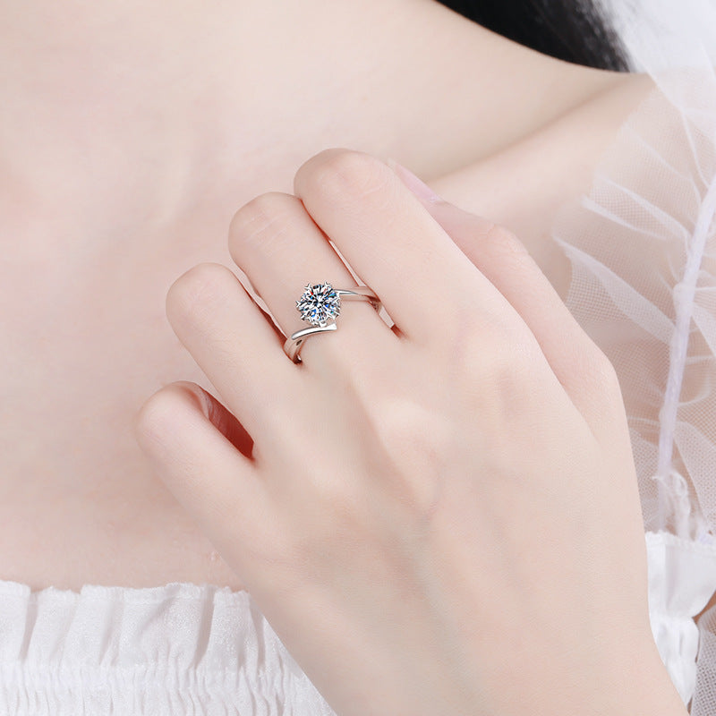 S925 Sterling Silver Snowflake Motif Ring | 4-8mm Zircon Heart-Shaped Solitaire Ring for Women