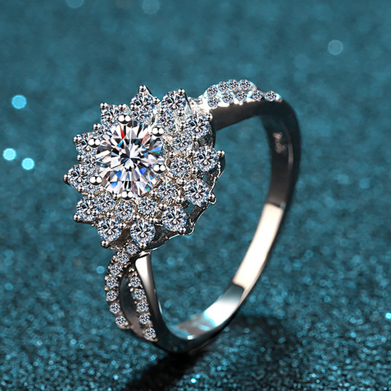 S925 Sterling Silver "Stars Around Moon" 0.50ct Moissanite Four-Prong Engagement Ring