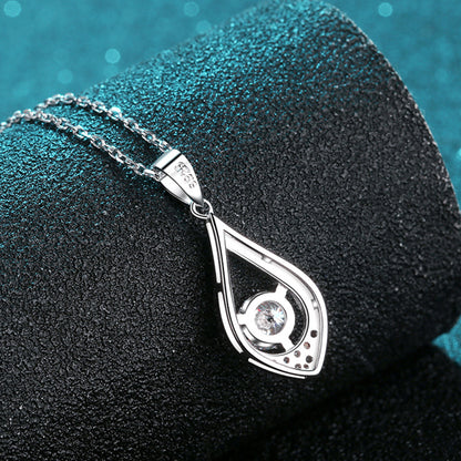 S925 Sterling Silver Teardrop Pendant Necklace - 0.5CT Moissanite Three-Prong Collarbone Chain