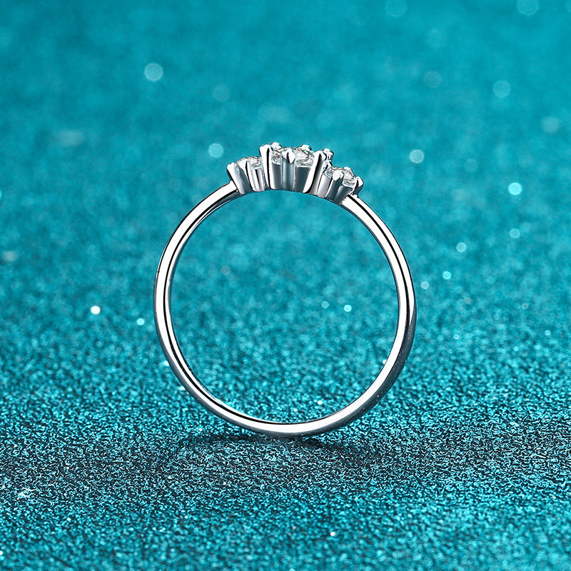 S925 Sterling Silver PT950 Gold Plated Six-Prong 0.26ct Moissanite Ring with Bow & Cultural Motifs