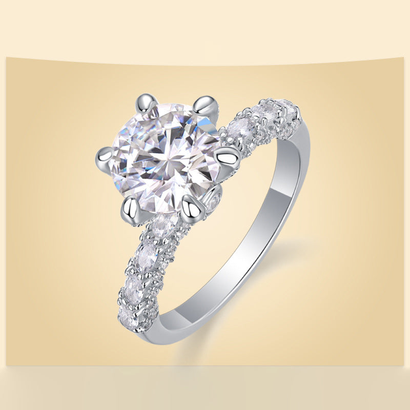 Simple Round Shape Moissanite Ring