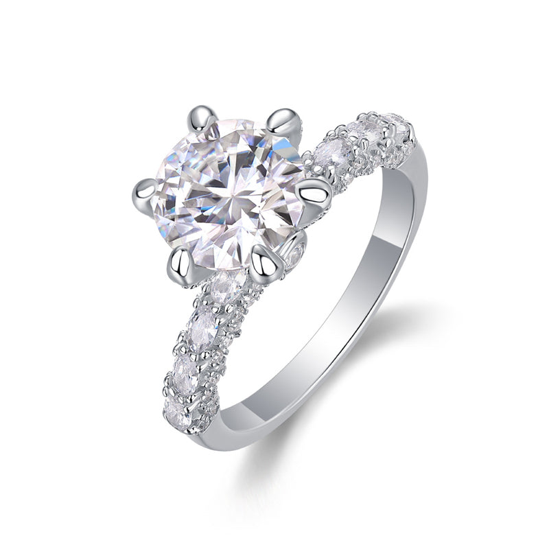 Simple Round Shape Moissanite Ring