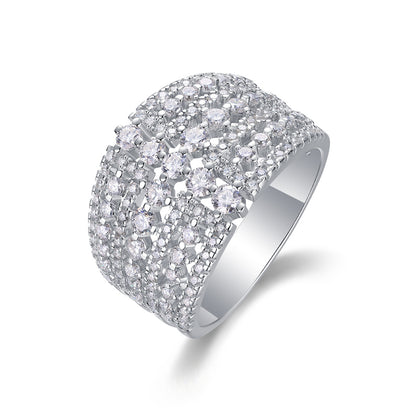 Simple Round Shape Moissanite Ring