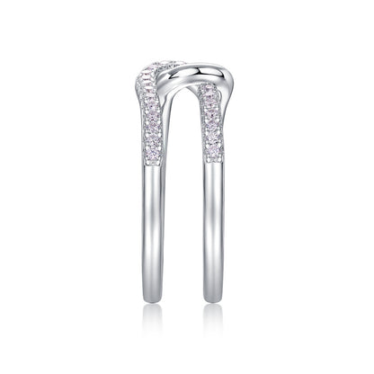 Sophisticated 925 Silver Ring with Round Moissanites