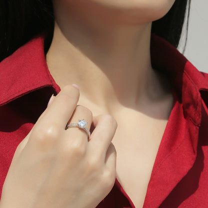 Sophisticated Geometric Ring with Moissanite