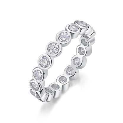 Sophisticated Geometric Silver Band for Fashionable Women