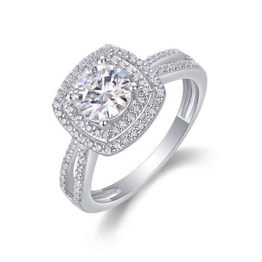 Sophisticated Round Cut Silver Ring with 1 Carat Stone