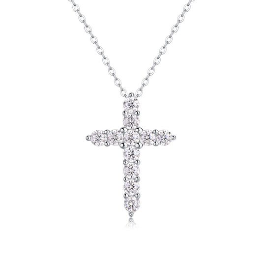 Sophisticated Unisex Necklace with Cross Design