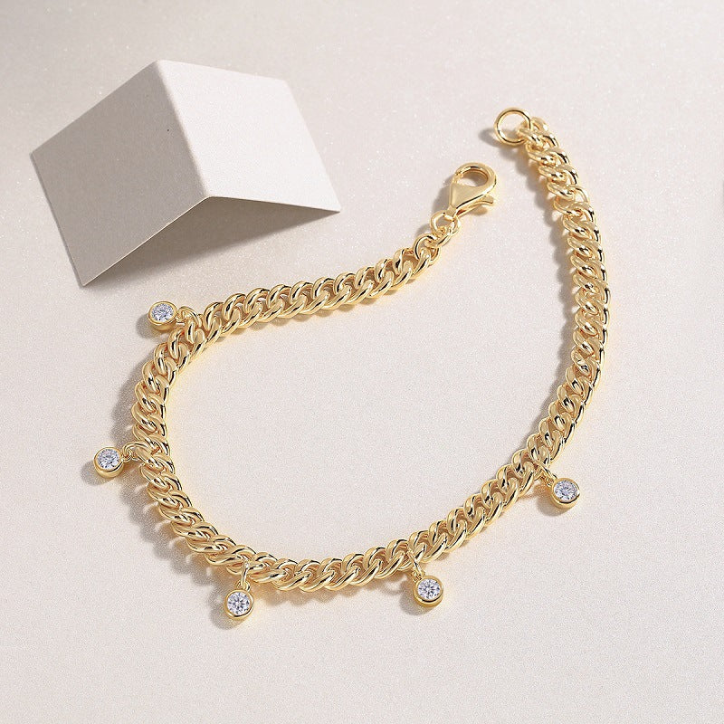 Sophisticated Women's Geometric Bracelet for Light Luxury Style