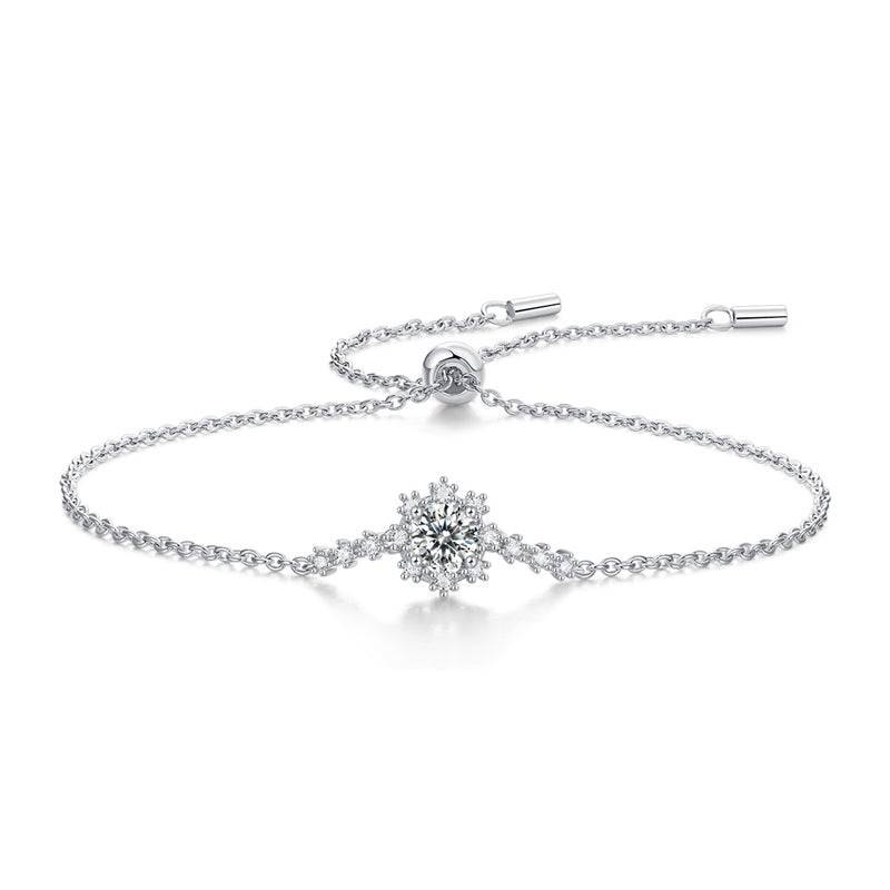 Sophisticated Women's Geometric Bracelet for Professional Style