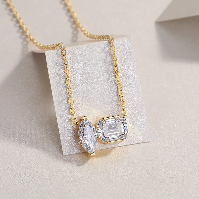 Sophisticated Women's Geometric Necklace for Professional Style