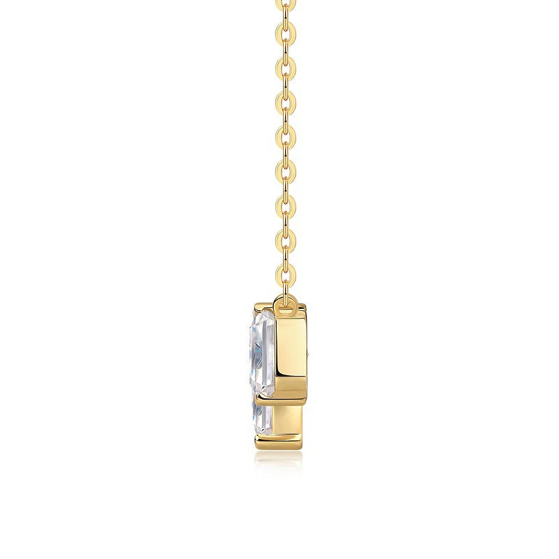 Sophisticated Women's Geometric Necklace for Professional Style