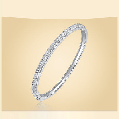Sparkling Geometric Bracelet with Moissanite