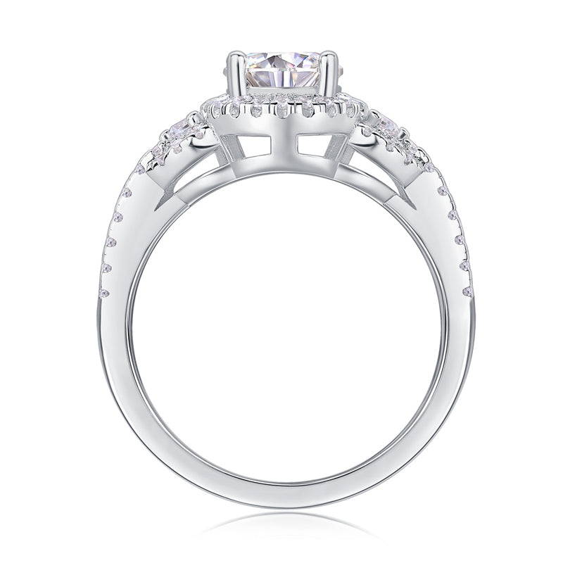 Stylish 925 Silver Ring with 1 Carat Moissanite