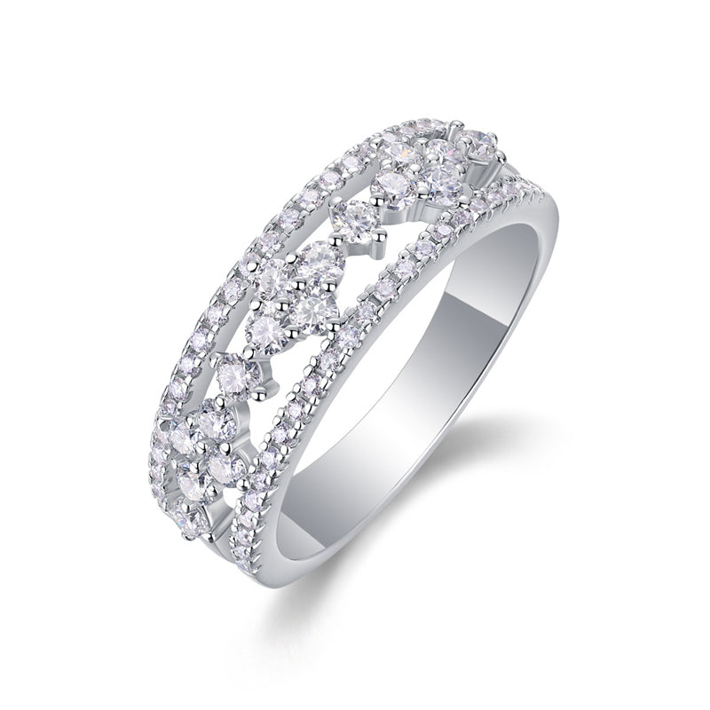 Stylish Round Shape Diamond Ring