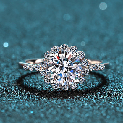 Sunflower Inspired Moissanite Solitaire Ring in S925 Silver | 1ct Four-Prong Setting with PT950 Plating