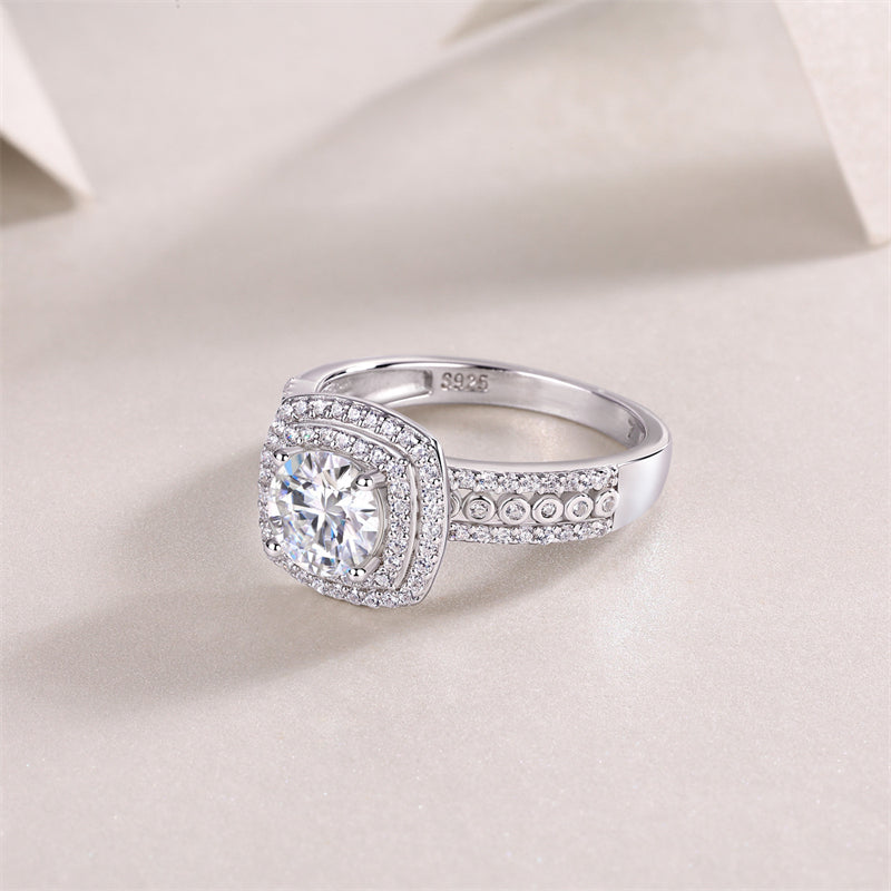 Timeless Geometric Moissanite Band for Women