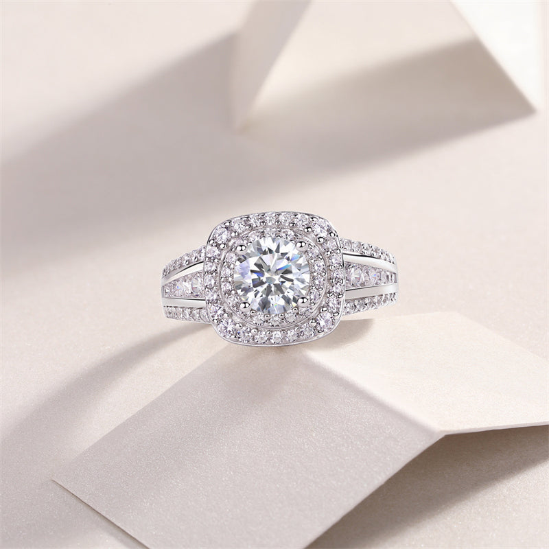 Timeless Geometric Moissanite Band for Women