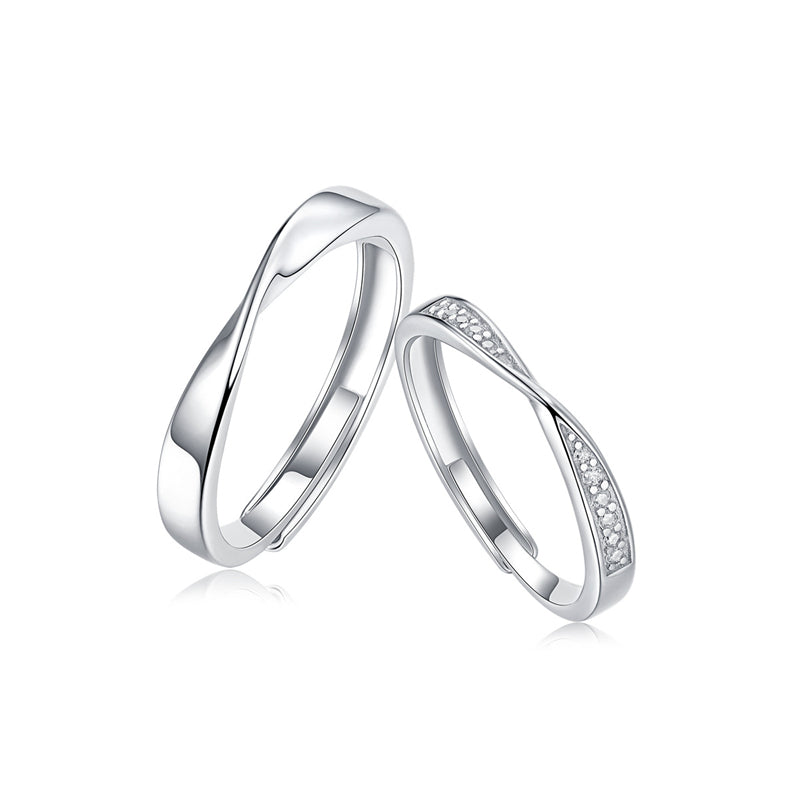 Timeless Möbius Couple Rings in Silver