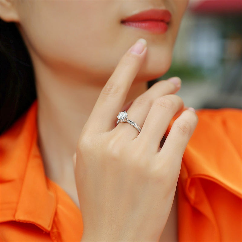 Timeless Moissanite Ring in 925 Silver