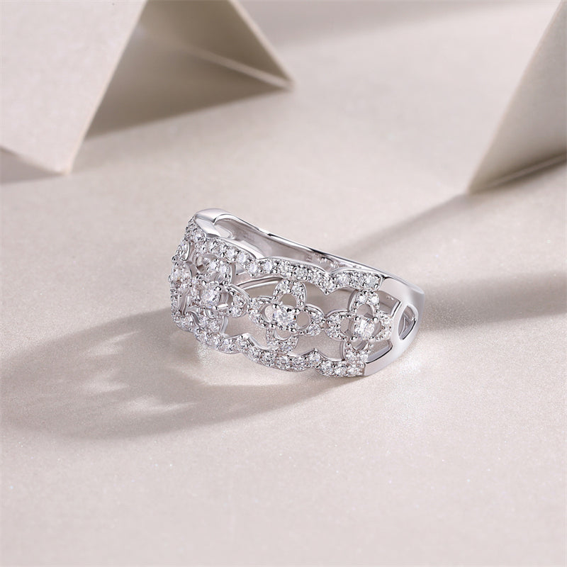 Trendsetting Geometric Round Moissanite Ring