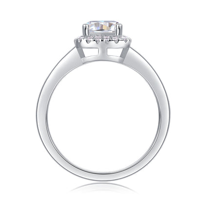 Trendy 925 Silver Ring with Square Moissanite Accent