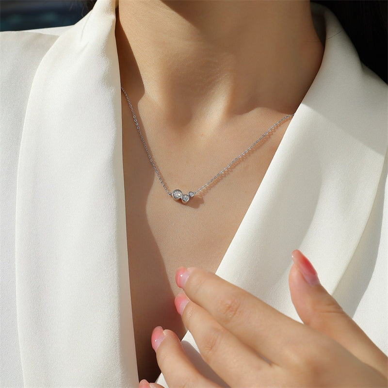 Versatile Moissanite Necklace for Office and Casual Wear