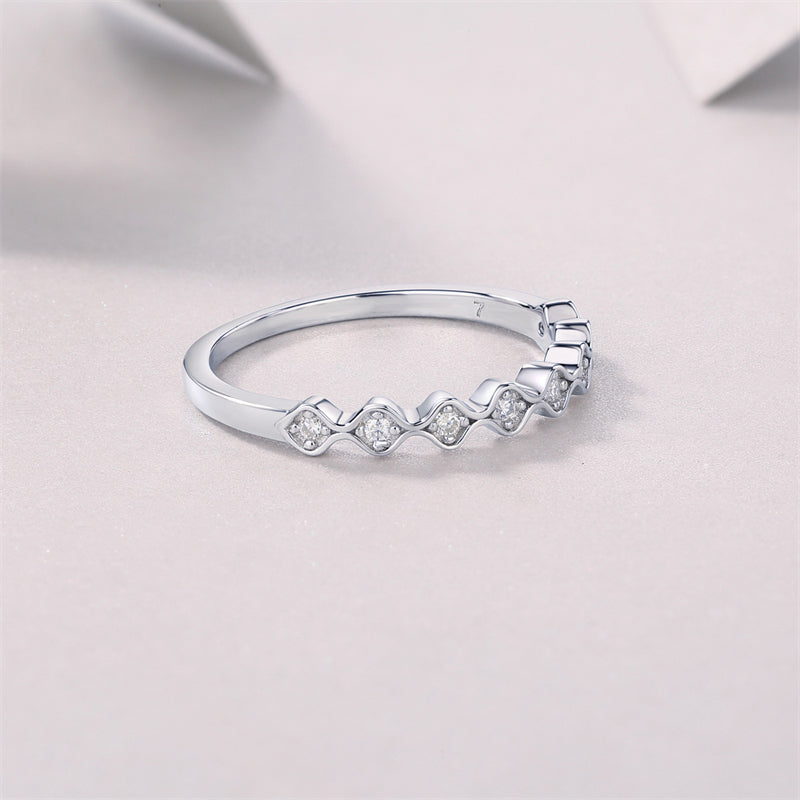 Versatile Round Diamond Ring for Women