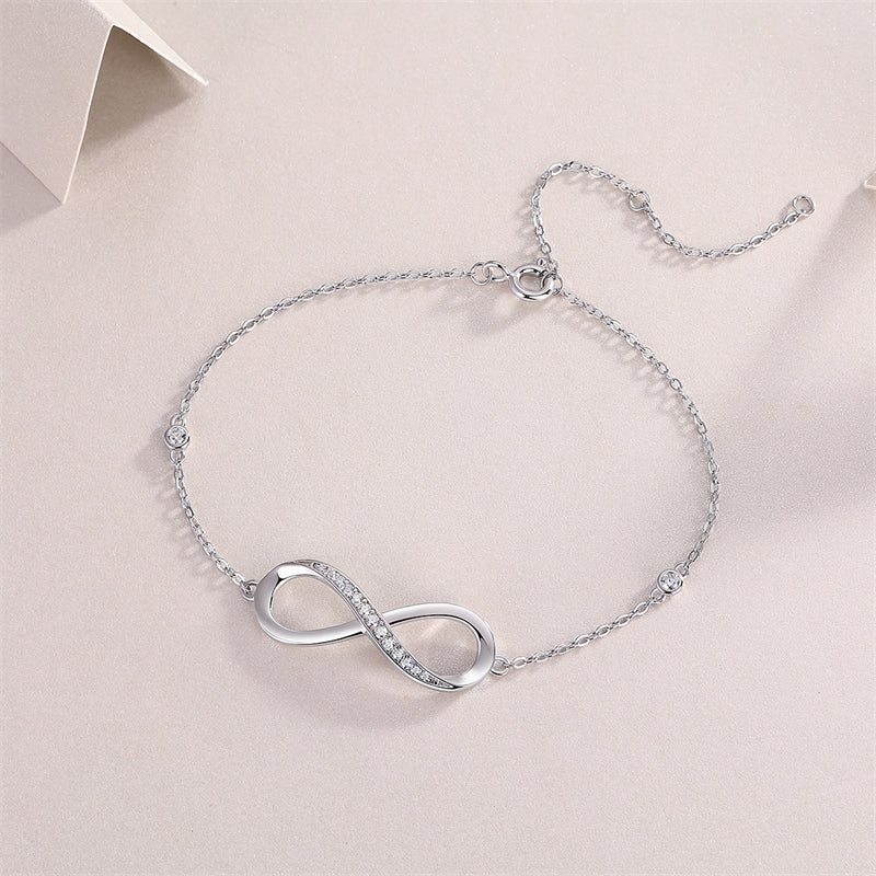 Women's Sterling Silver Bracelet with 15 Moissanite Stones